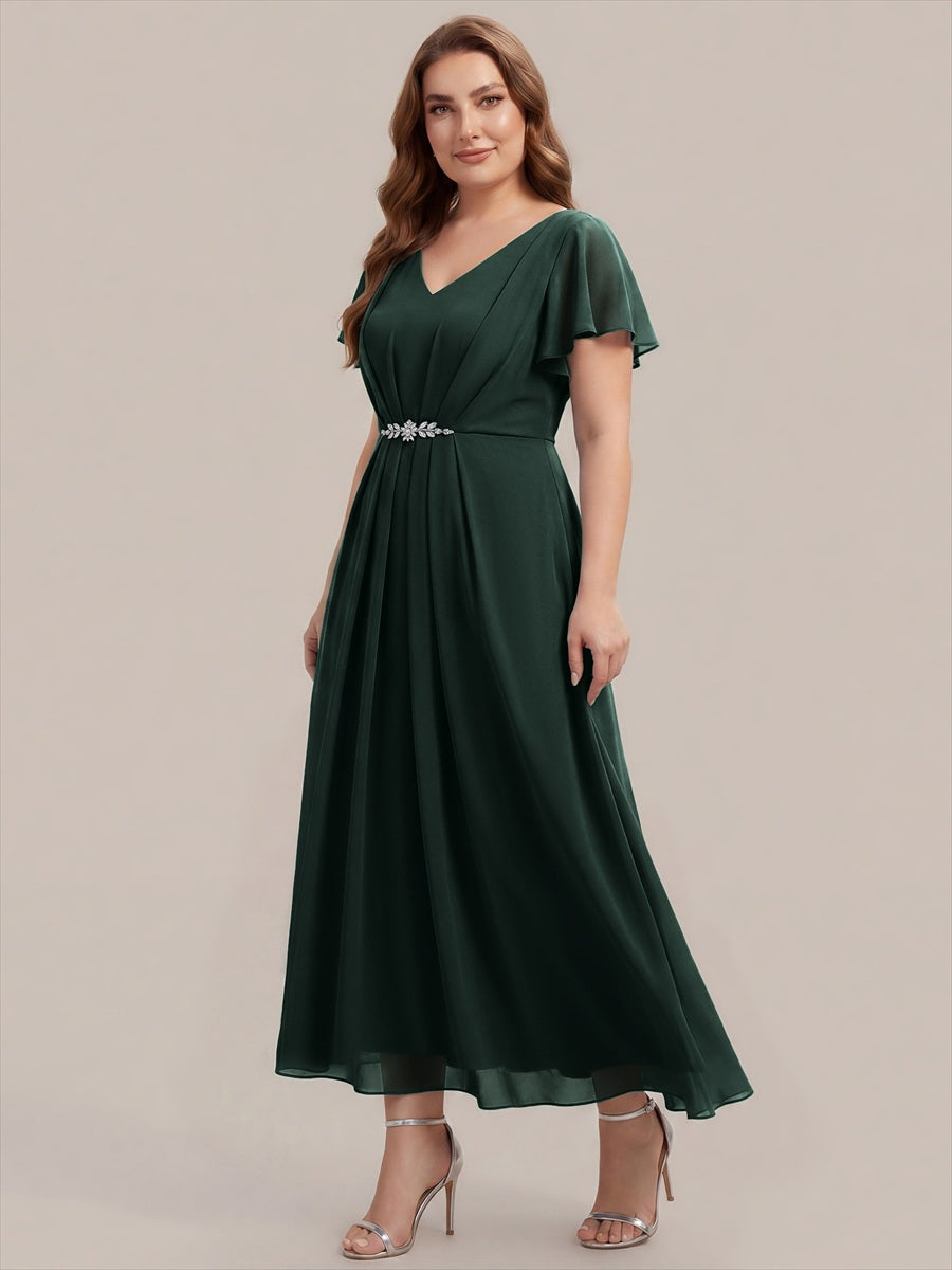 Robe longue maxi ligne A avec manches à volants col en V ornée de strass #Couleur_Vert forêt foncé