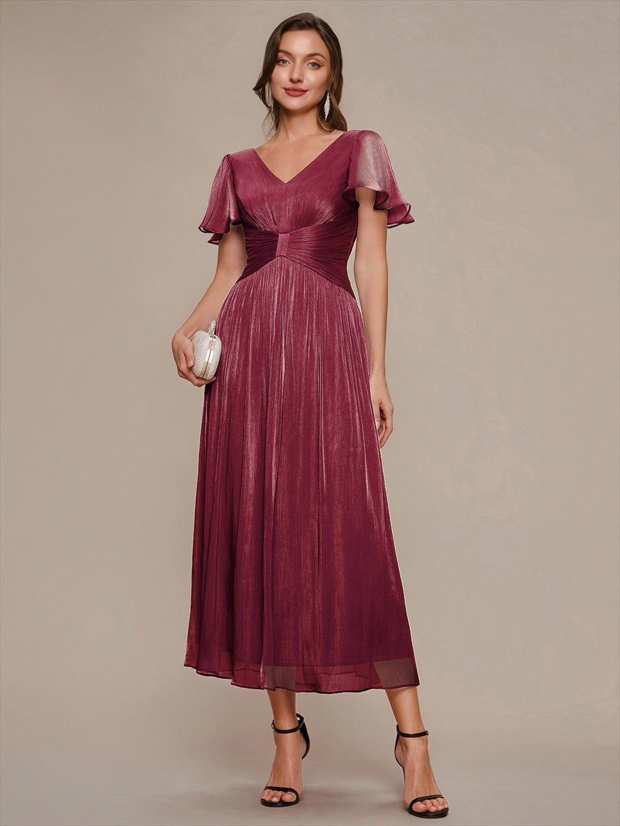 robe midi à manches courtes avec volants en V et détails froncés #Couleur_Bordeaux