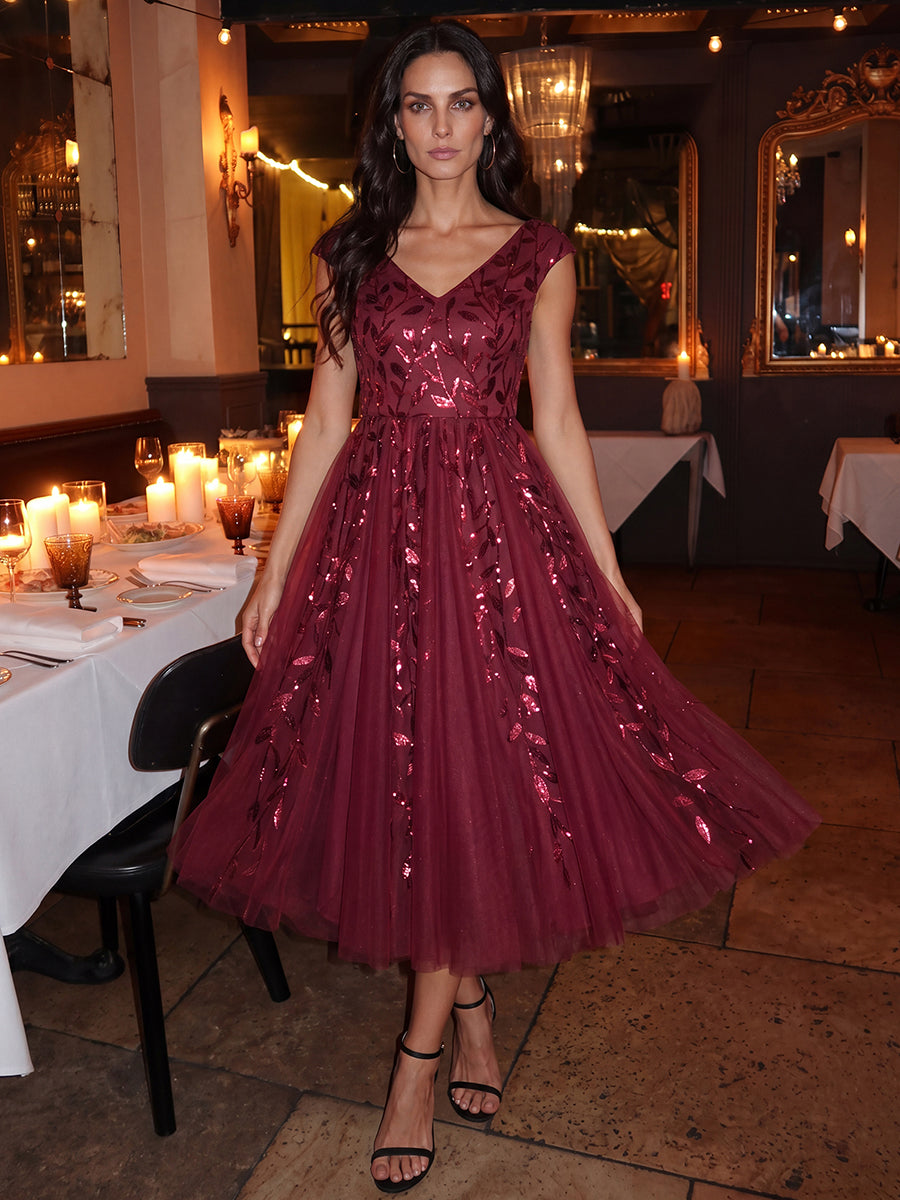 Robe midi sans manches col en V à sequins et coupe évasée #Couleur_Bordeaux