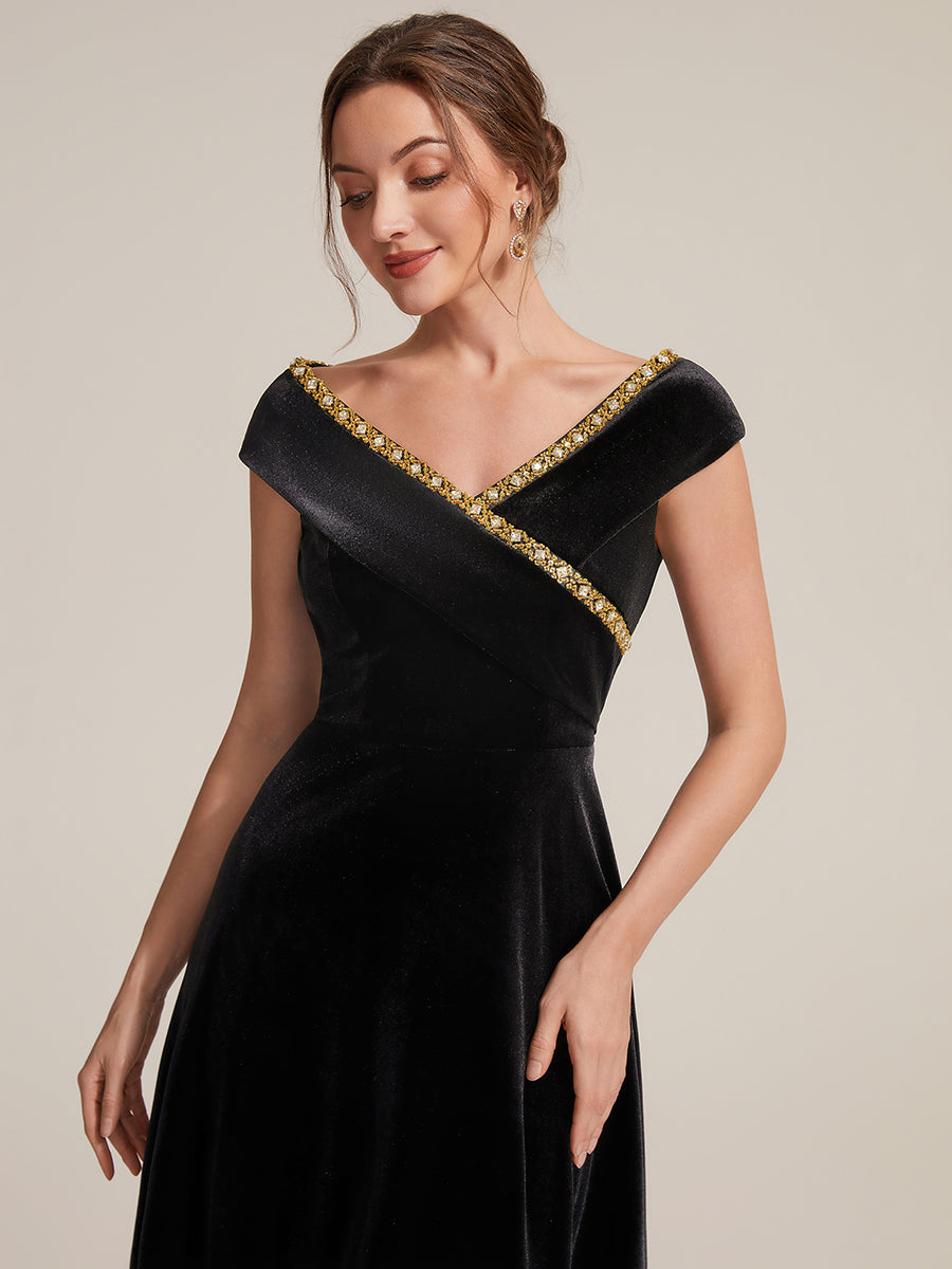 Velours Col V Coupe trapèze Fermeture zippée au dos Sans coques, avec doublure. robe mariage invitée #Couleur_Noir