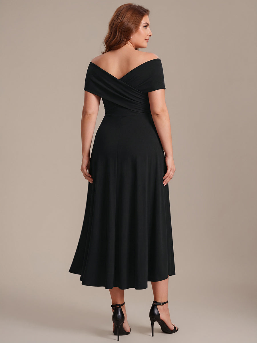 Robe ligne A asymétrique sans manches épaules dénudées col en V tissu extensible #Couleur_Noir