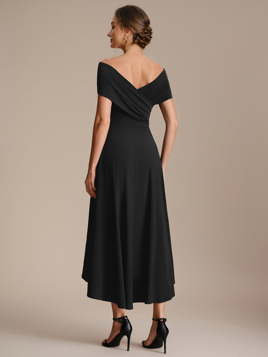 Robe ligne A asymétrique sans manches épaules dénudées col en V tissu extensible #Couleur_Noir