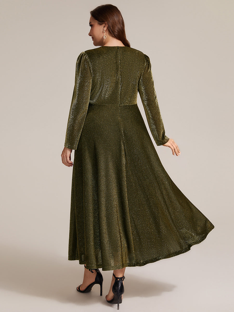 Robe longueur th¨¦ ¨¤ manches longues col crois¨¦ tr¨¨s extensible avec fermeture ¨¦clair au dos et d¨¦tail de n?ud #Couleur_Or métallique
