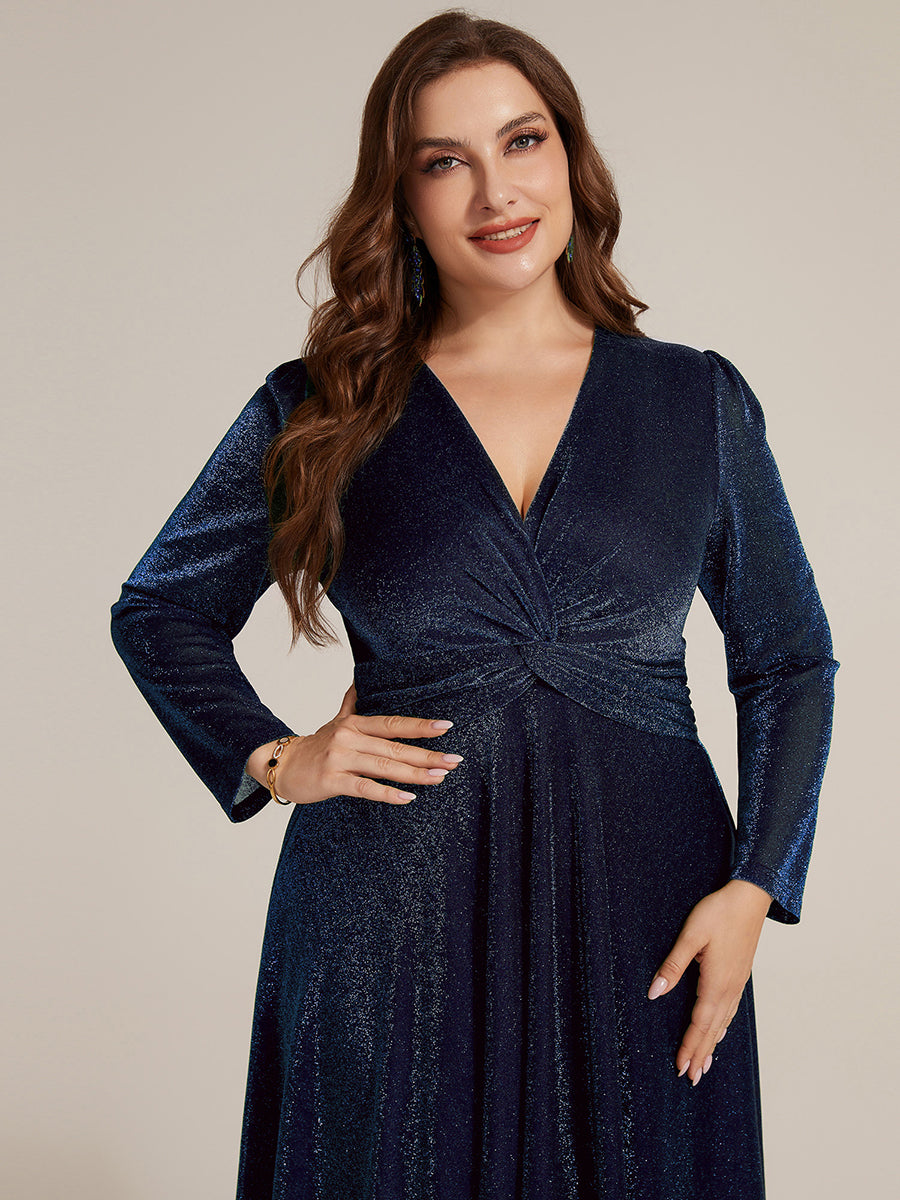 Robe longueur th¨¦ ¨¤ manches longues col crois¨¦ tr¨¨s extensible avec fermeture ¨¦clair au dos et d¨¦tail de n?ud #Couleur_Bleu Marine