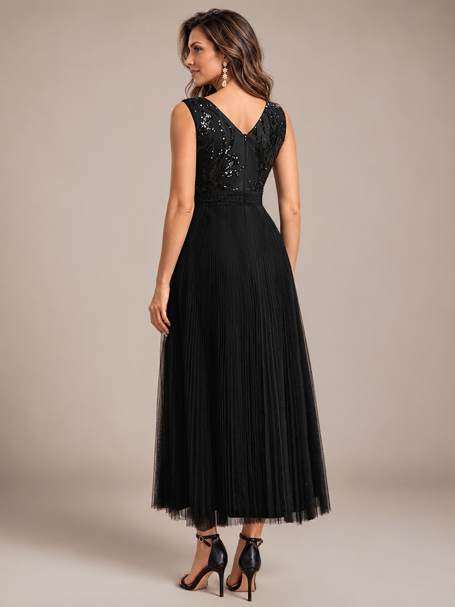 Robe A-Line sans manches en sequins avec décolleté en V et fermeture éclair au dos #Couleur_Noir