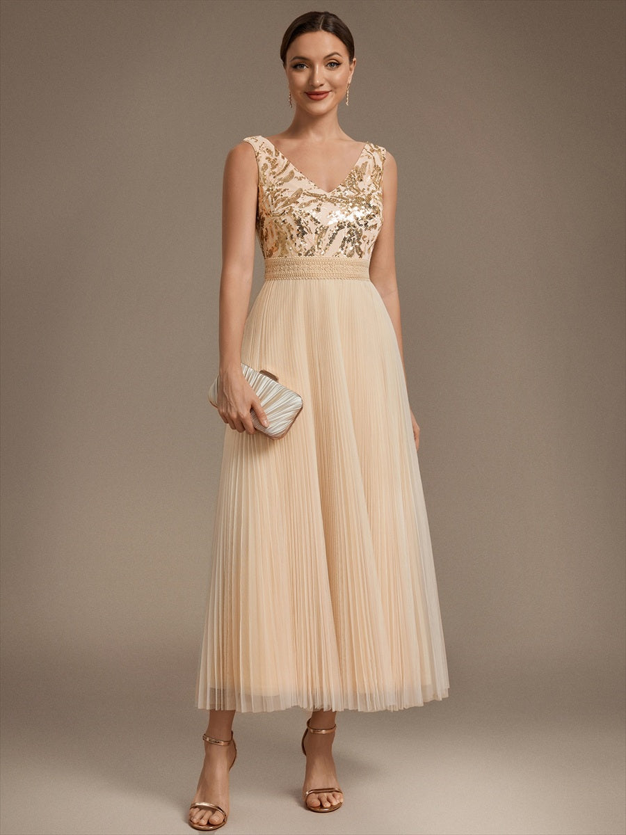 Robe A-Line sans manches en sequins avec décolleté en V et fermeture éclair au dos #Couleur_Dorée