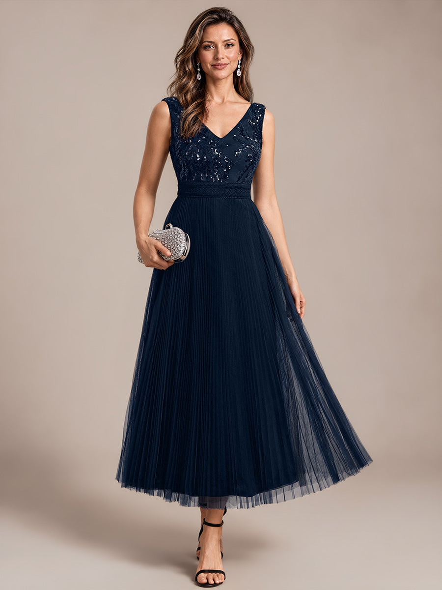 Robe A-Line sans manches en sequins avec décolleté en V et fermeture éclair au dos #Couleur_Bleu Marine