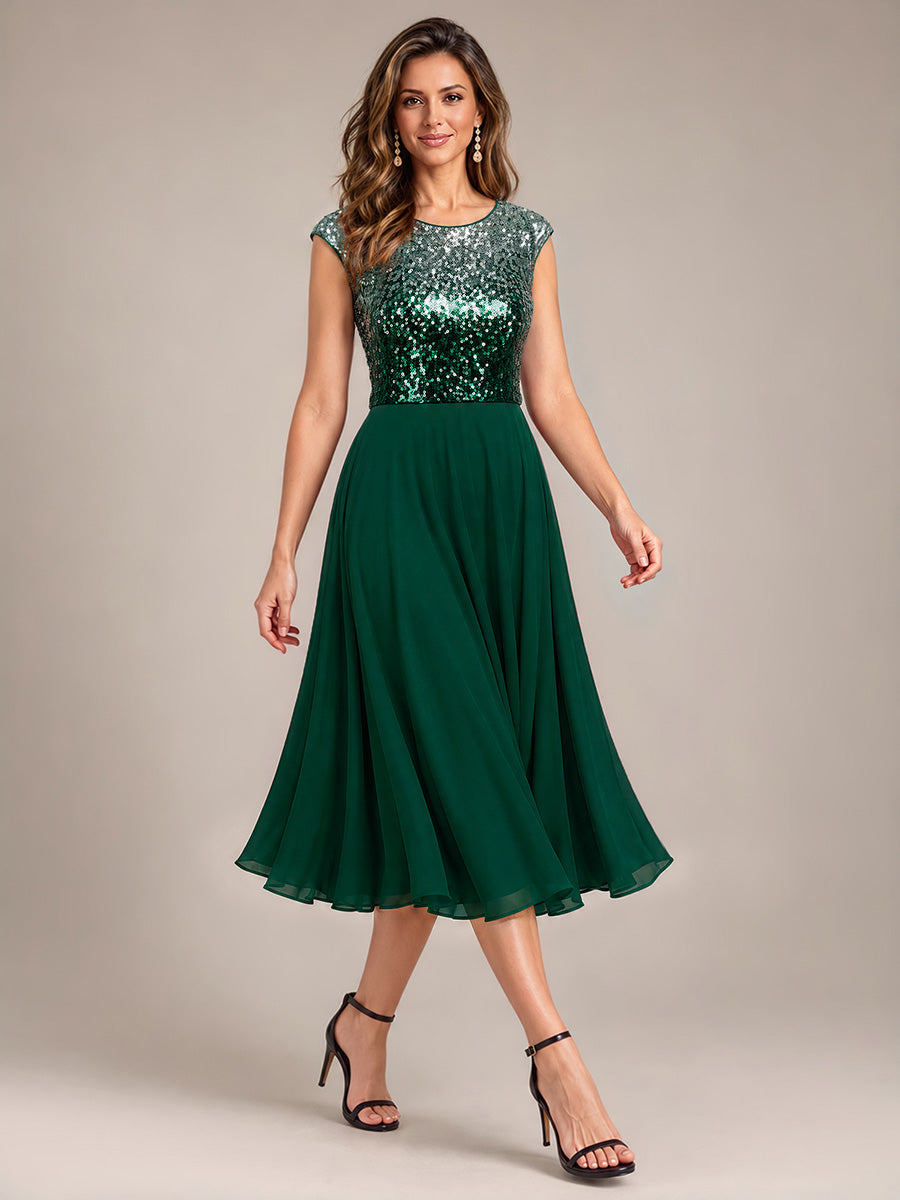 Sequins Coupe Trapèze Manches Courtes type Cap Robe Mariage Invitée #Couleur_Vert argenté