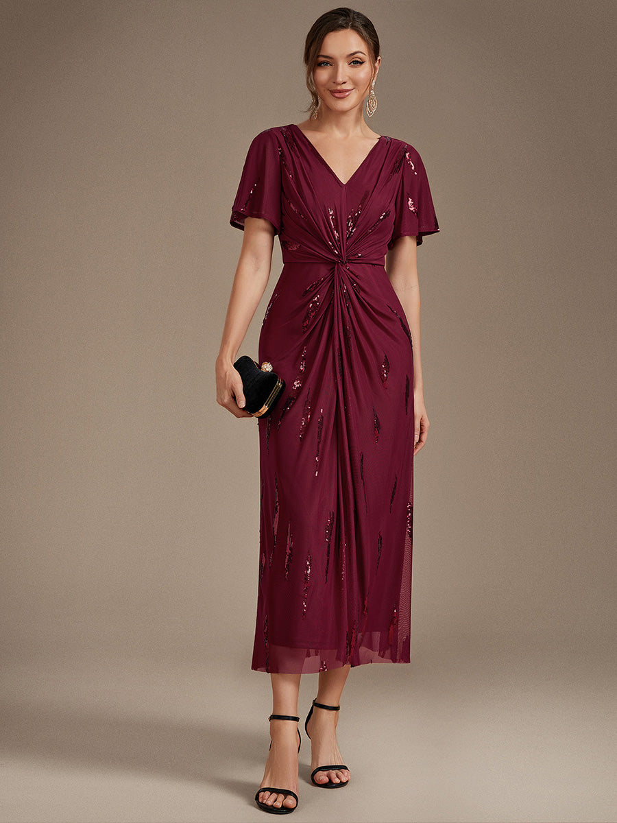 robe midi ajustée à manches courtes en V avec sequins et manches volantes #Couleur_Bordeaux