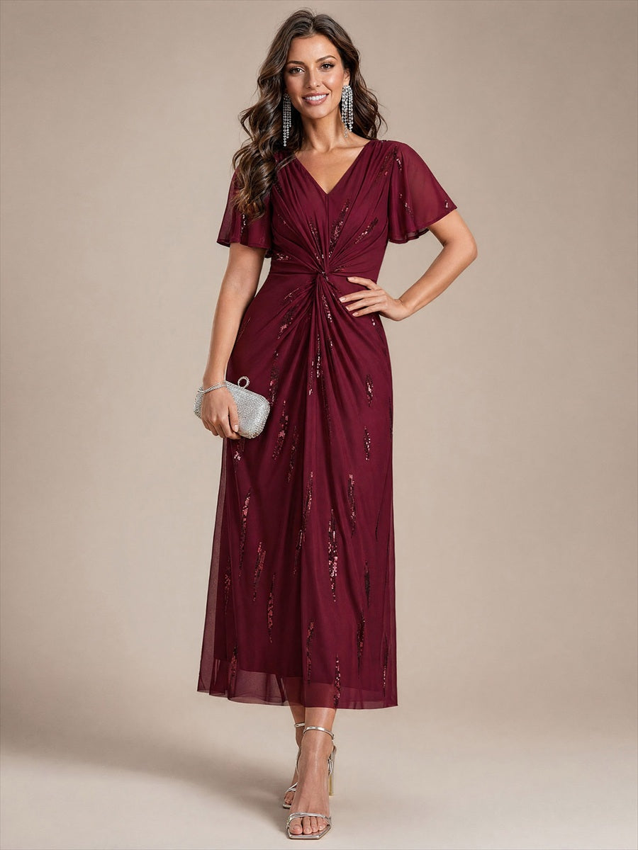 robe midi ajustée à manches courtes en V avec sequins et manches volantes #Couleur_Bordeaux