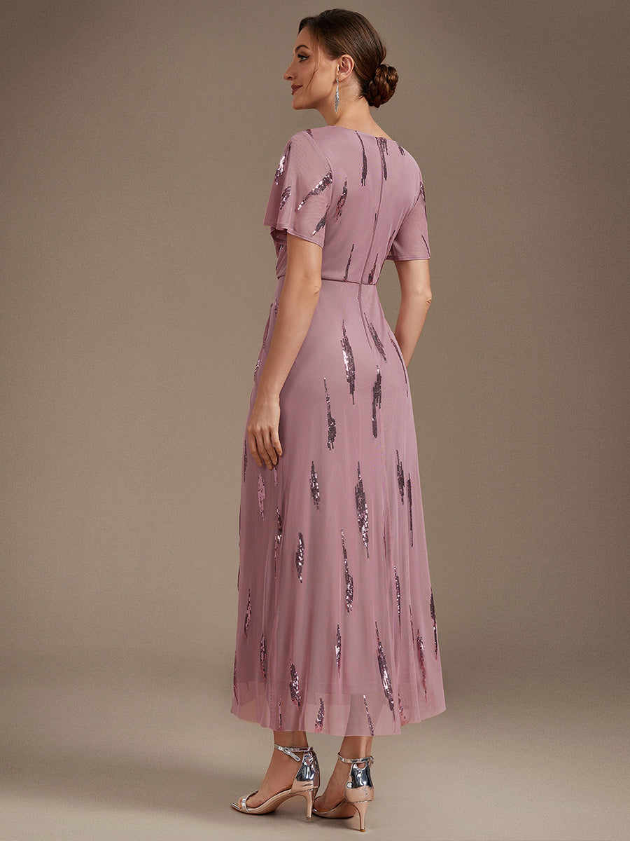 robe midi ajustée à manches courtes en V avec sequins et manches volantes #Couleur_Orchidee