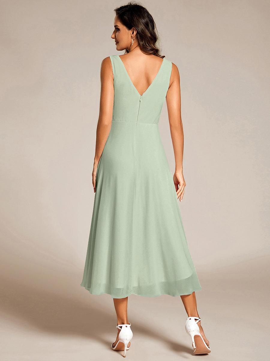 Robe d'invité de mariage élégante en mousseline de soie plissée sans manches à col en V #Couleur_Menthe Verte