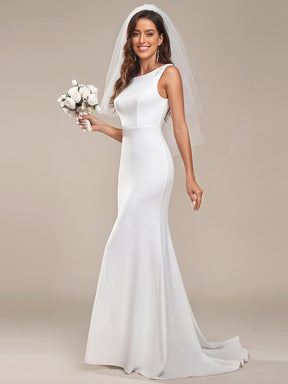 Robe de mariée moulante sirène à col haut et dos nu