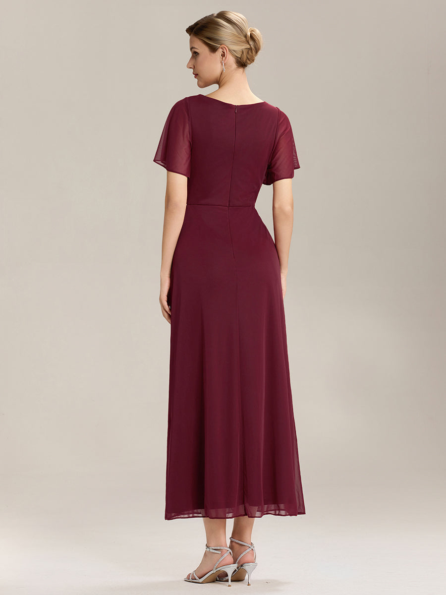 Robe D'invité De Mariage En Mousseline De Soie Mi-Longue Plissée à Manches à Volants Et Col En V  #Couleur_Bordeaux