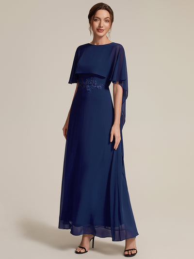 Robe maxi A-line à manches courtes avec col rond et fermeture éclair au dos