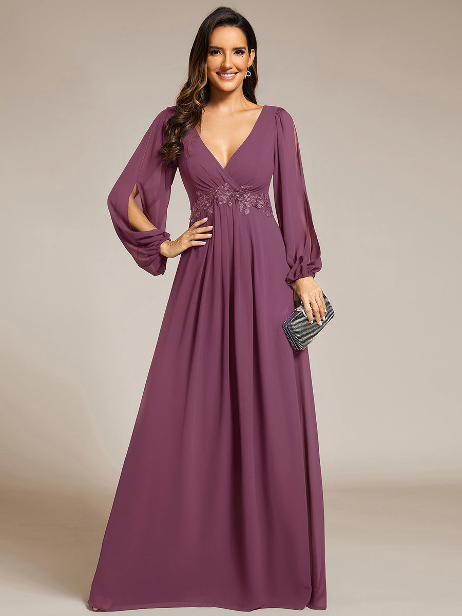 Robe de Soiree Longue Elegante Avec Lanterne en V Profond a Manches Fendues et Appliques #Couleur_Prune Foncée