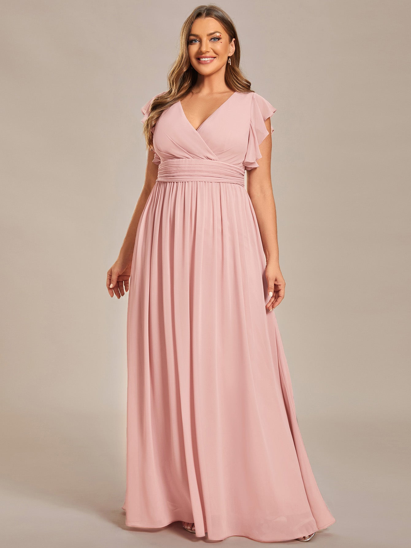 Robe demoiselle d'honneur Curvy mousseline manches plissées avec découpe au dos #Couleur_Rose
