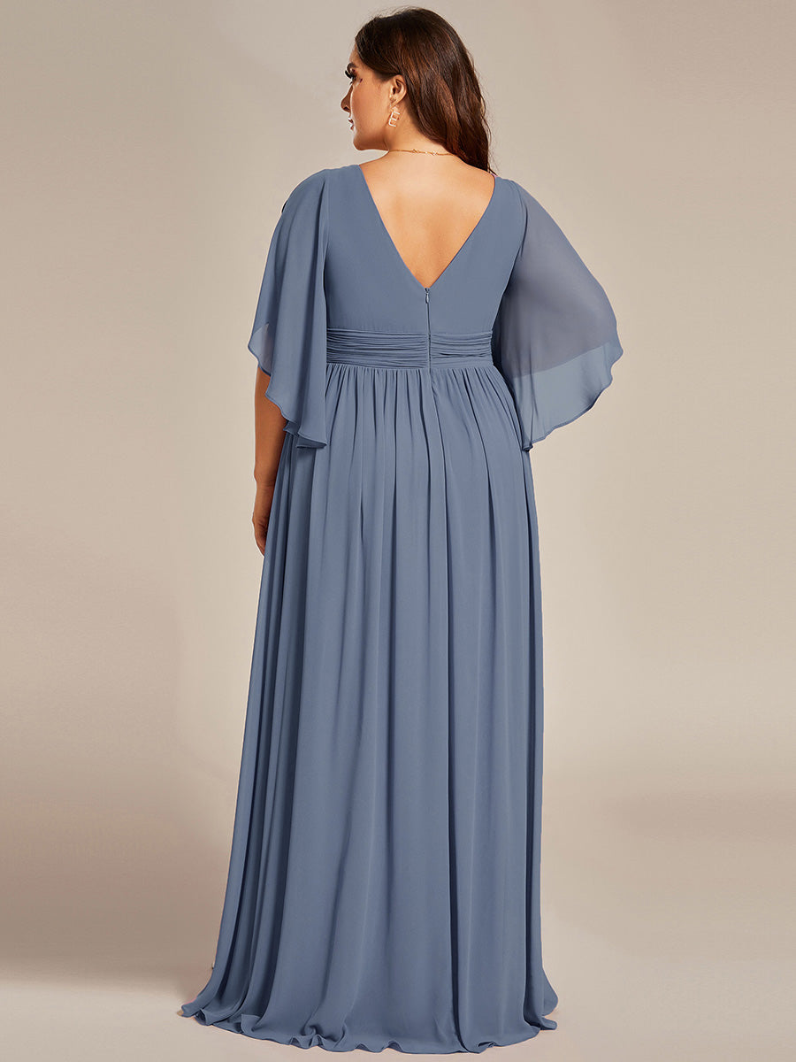 Robe Curvy en mousseline plissée Col V manches mi-longues #Couleur_Marine Fume