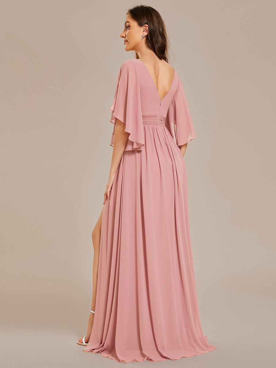 Robe Curvy en mousseline plissée Col V manches mi-longues #Couleur_Rose fumee