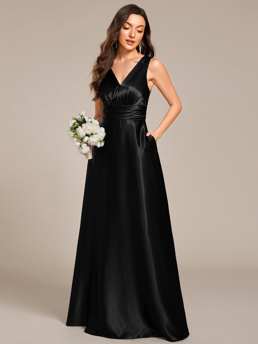 Robe de demoiselle d'honneur fendue en satin sans manches à col en V #Couleur_ #Couleur_Noir