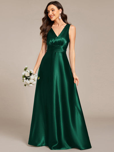 ever INDY|Robe de demoiselle d'honneur fendue en satin sans manches à col en V