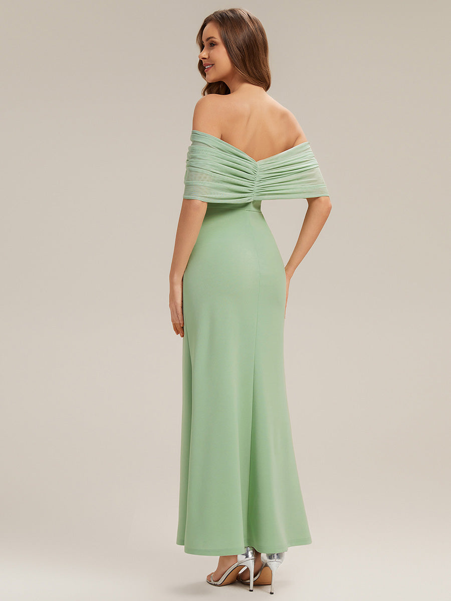 Robe maxi sans manches à bretelles avec un haut extensible et une fente haute sur la cuisse et un détail en nœud #Couleur_Menthe Verte