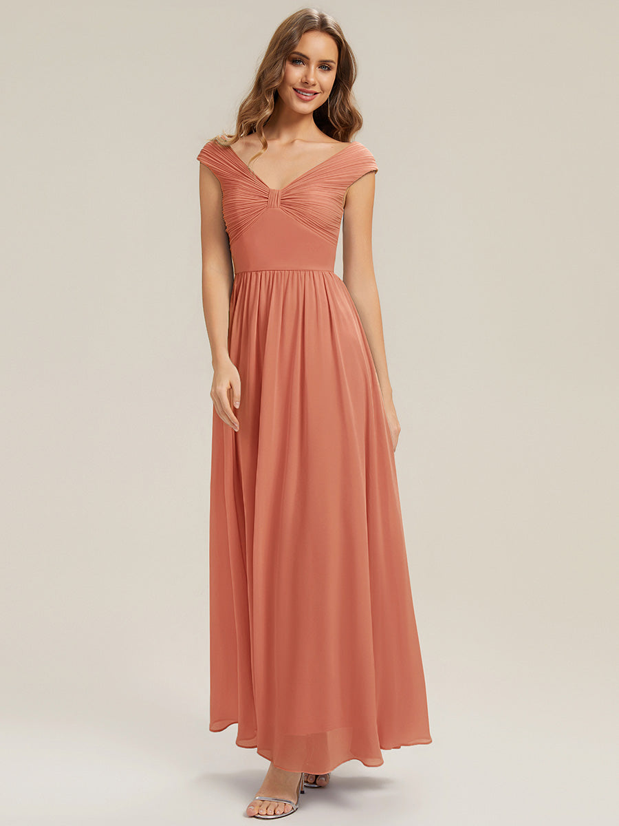 Robe longue sans manches décolletée en V avec une taille haute et des détails plissés #Couleur_Rose Corail