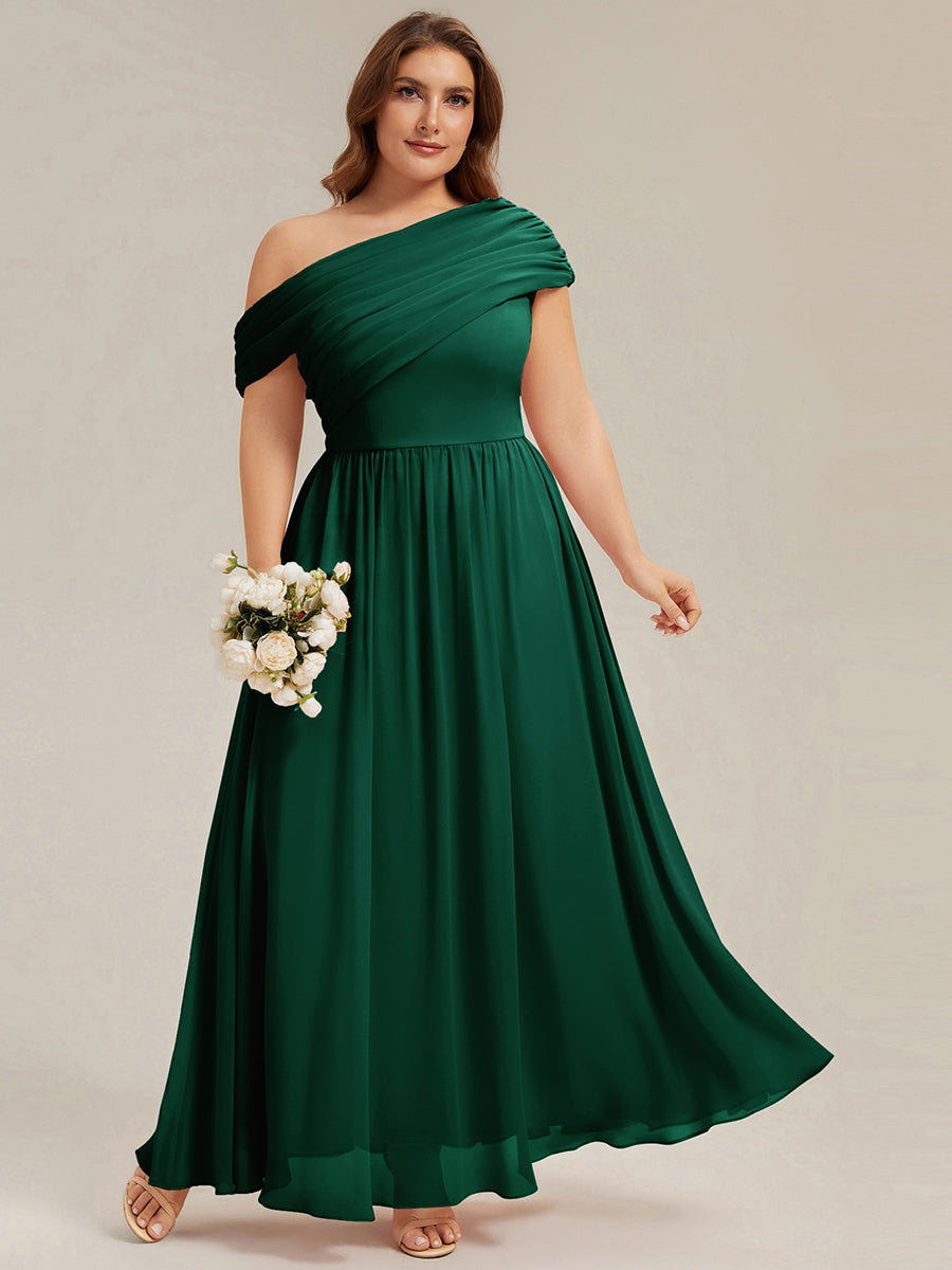 Robe longue asymétrique sans bretelles en A avec détail froncé #Couleur_Vert Fonce