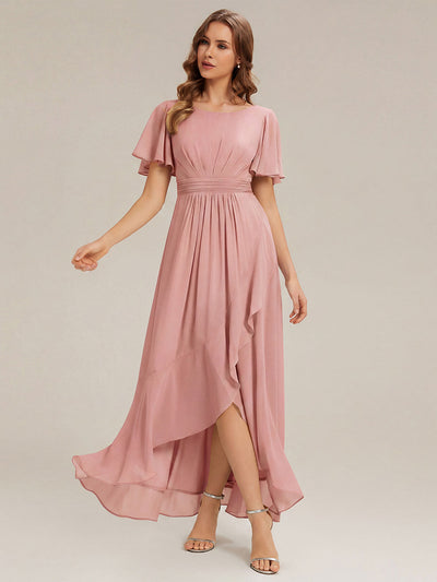 Robe asymétrique en mousseline à manches courtes et à volants