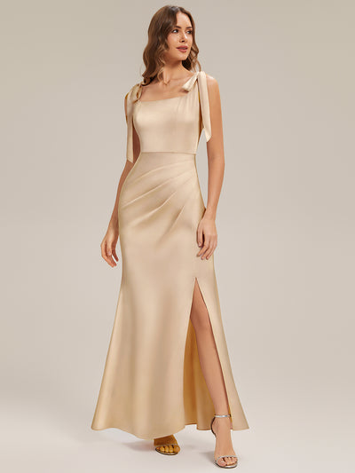 Robe sans manches à encolure carrée longueur sol avec fente haute et détail nœud