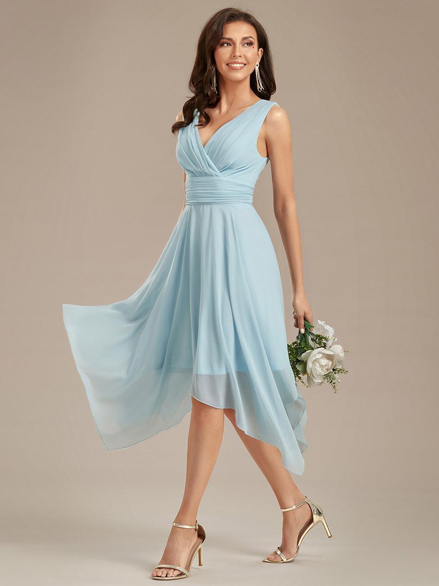 Robe de demoiselle d'honneur en mousseline de soie longueur genou avec ourlet irrégulier #Couleur_Bleu Ciel