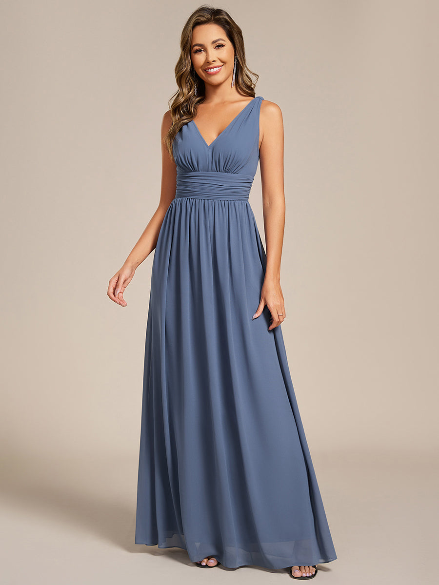 Robe de demoiselle d'honneur en mousseline à col en V #Couleur_Marine Fume