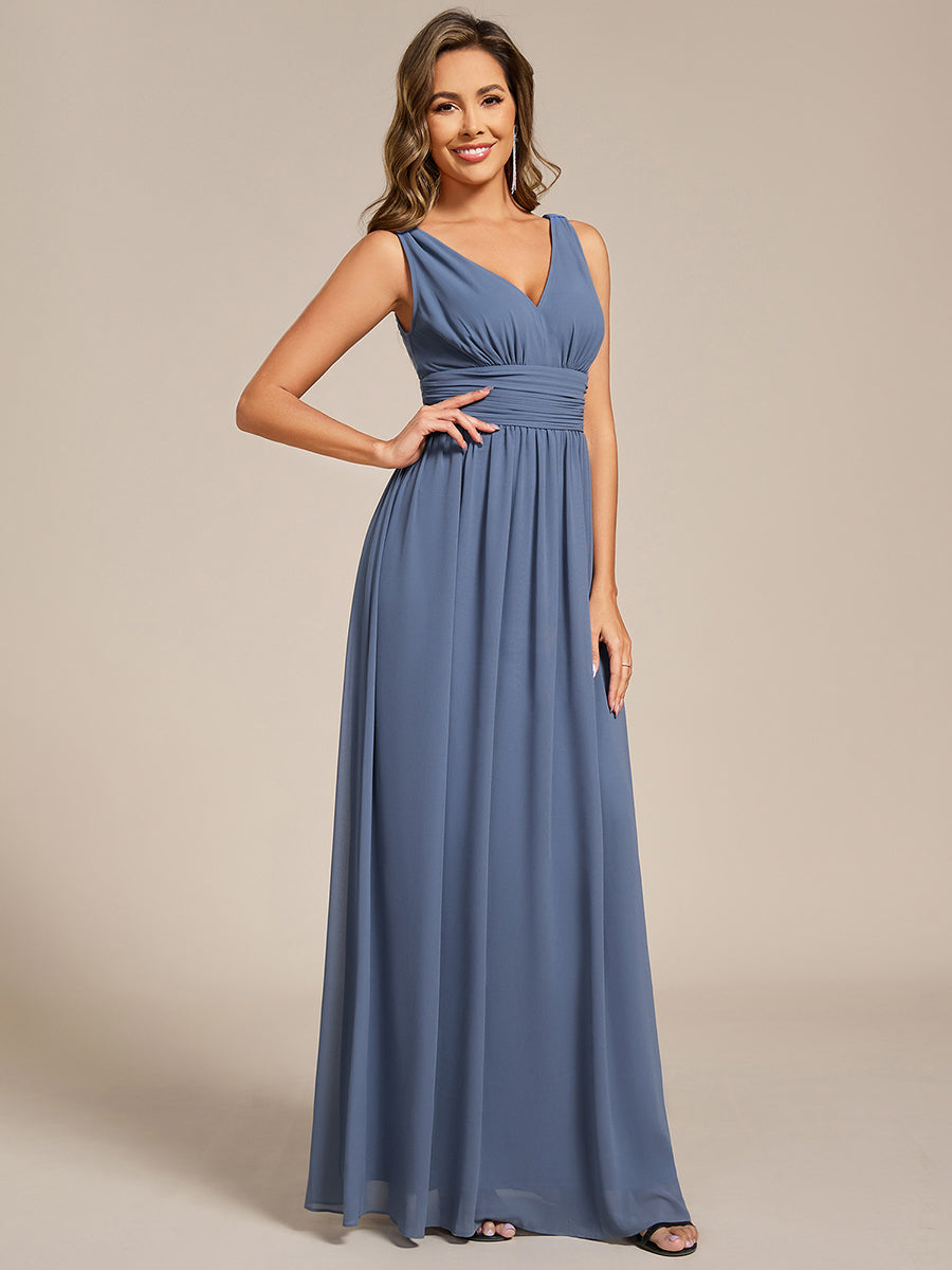 Robe de demoiselle d'honneur en mousseline à col en V #Couleur_Marine Fume