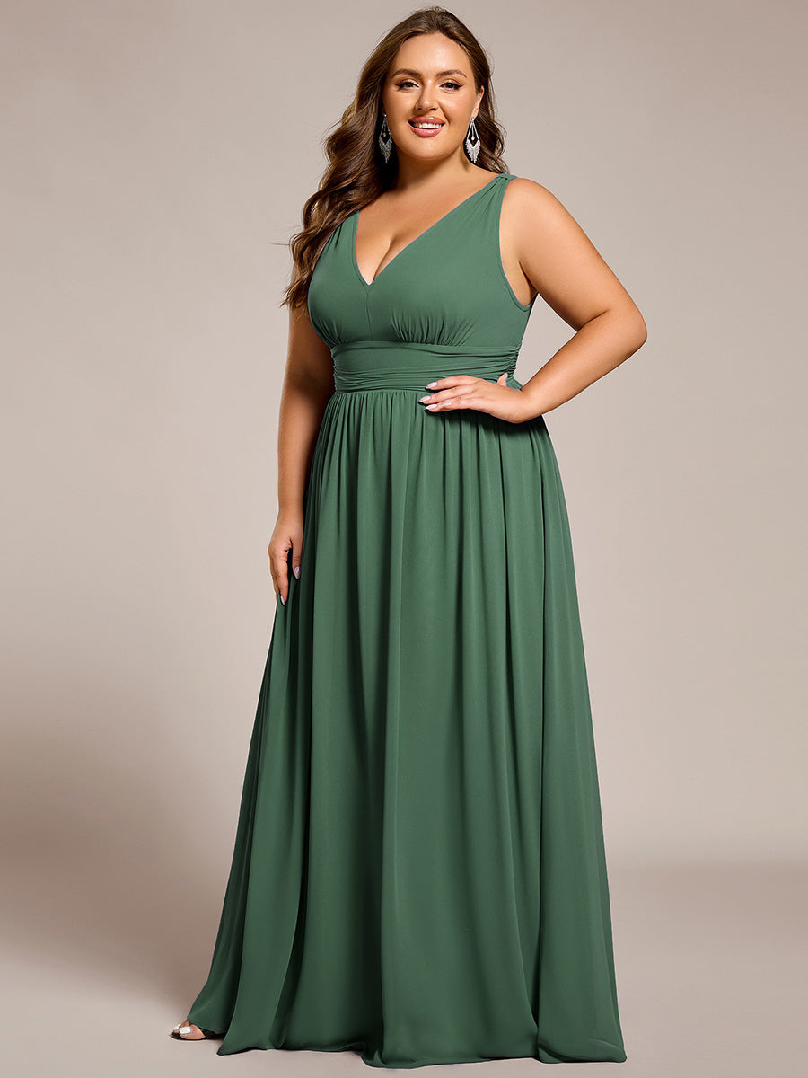 Robe de demoiselle d'honneur longue en mousseline à col en V et coupe trapèze #Couleur_Eucalyptus