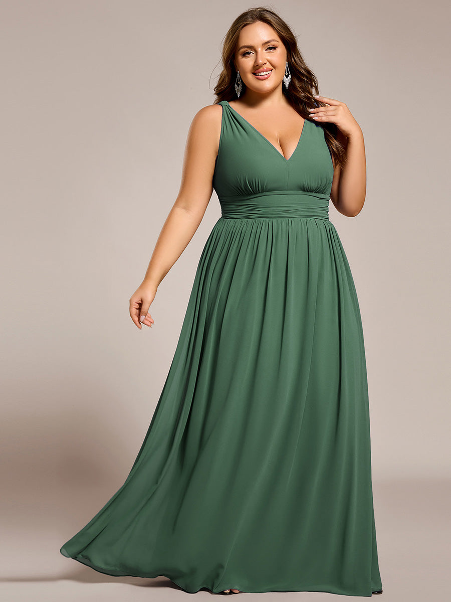 Robe de demoiselle d'honneur longue en mousseline à col en V et coupe trapèze #Couleur_Eucalyptus
