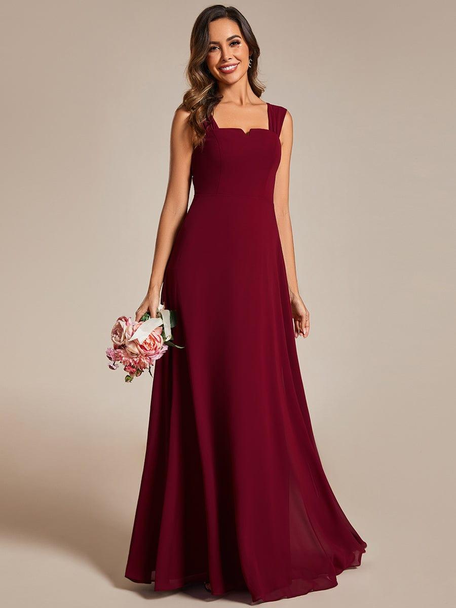 Robe de demoiselle d'honneur sans manches en mousseline de soie taille haute col carré #Couleur_Bordeaux