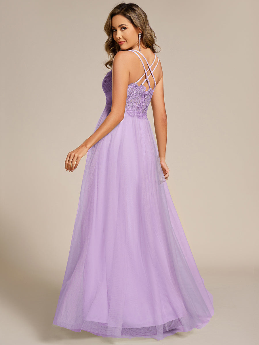 robe longue sans manches à décolleté en V profond avec plissé et finition en dentelle à frange Robe de demoiselle d'honneur #Couleur_Lavande
