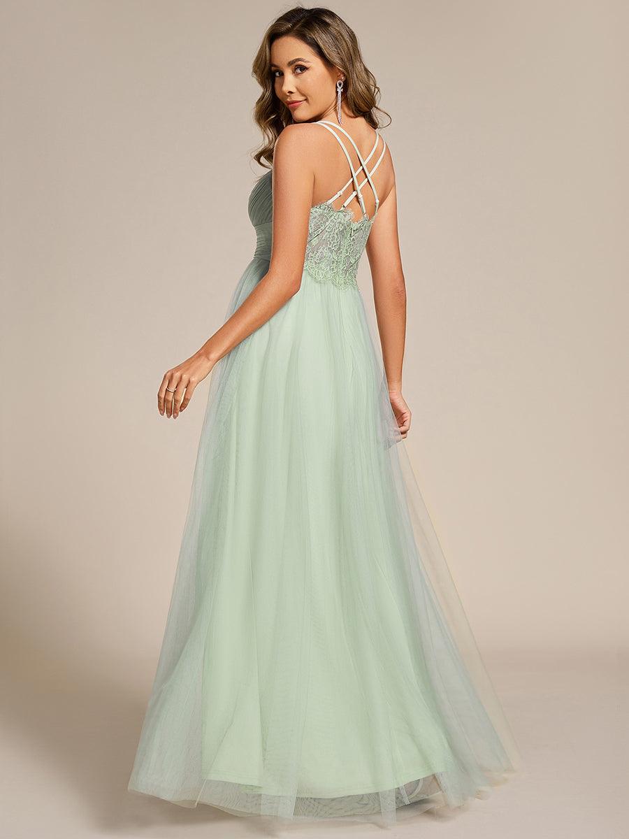 Robe de demoiselle d'honneur en tulle plissée sans manches à col en V et bretelles croisées au dos en dentelle #Couleur_Menthe Verte