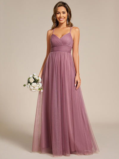 Robe longue sans manches à décolleté en V profond avec plissé et finition en dentelle à frange Robe de demoiselle d'honneur