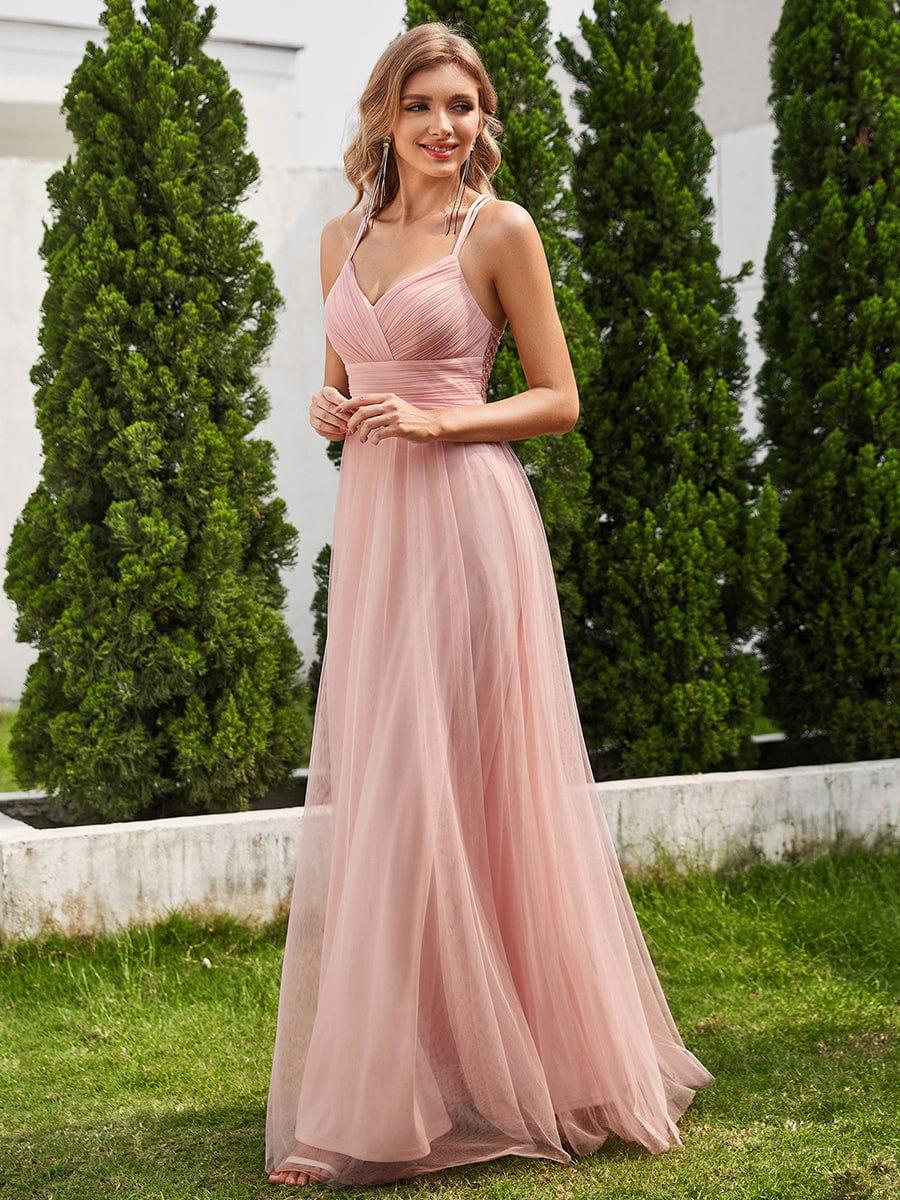 Robe de demoiselle d'honneur en tulle plissée sans manches à col en V et bretelles croisées au dos en dentelle #Couleur_Rose