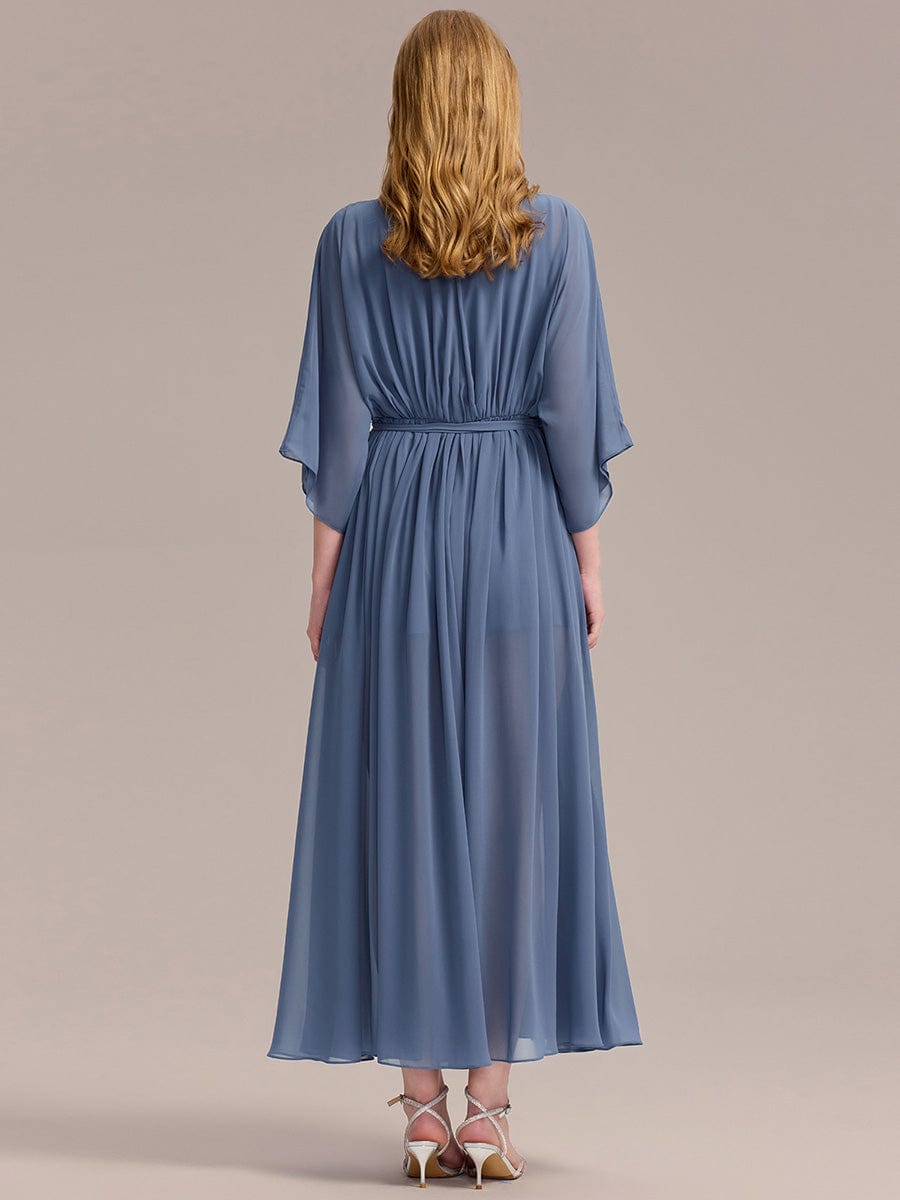 Robe d'invité de mariage trapèze en mousseline fluide à encolure ronde et longueur au genou