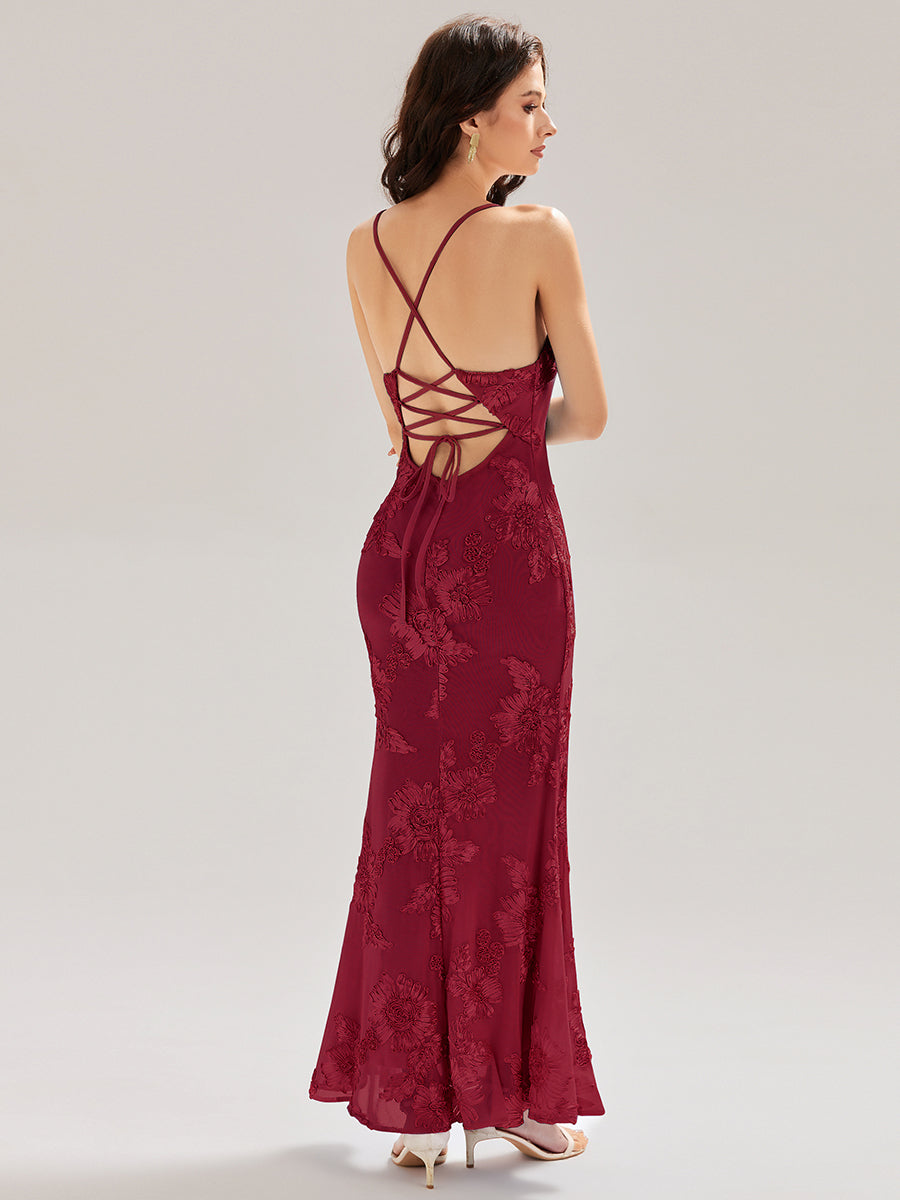 Robe maxi sirène sans manches à bretelles élastiques avec nœud à l'avant et rubans fluides #Couleur_Bordeaux