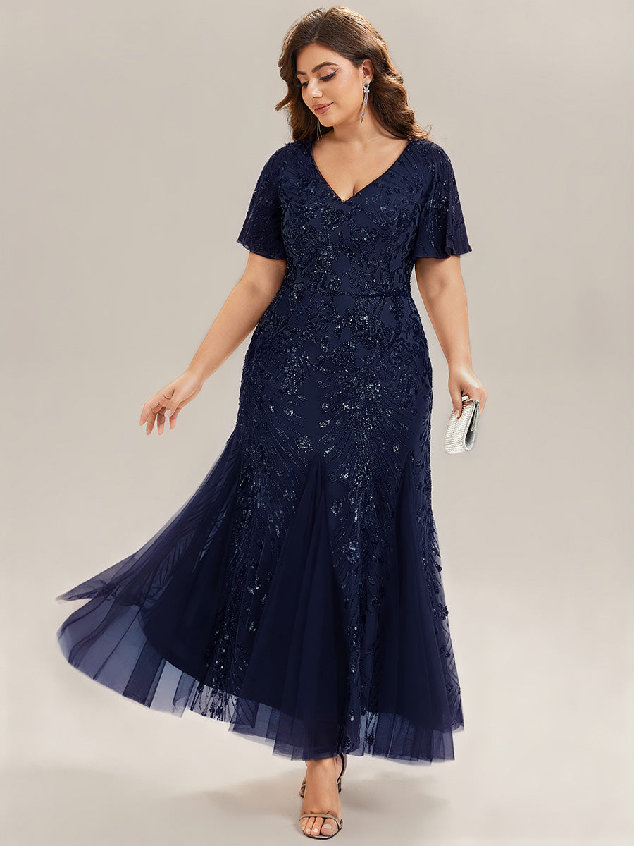 Robe de soirée brodée à pailleilles et manches à volants #Couleur_Bleu Marine