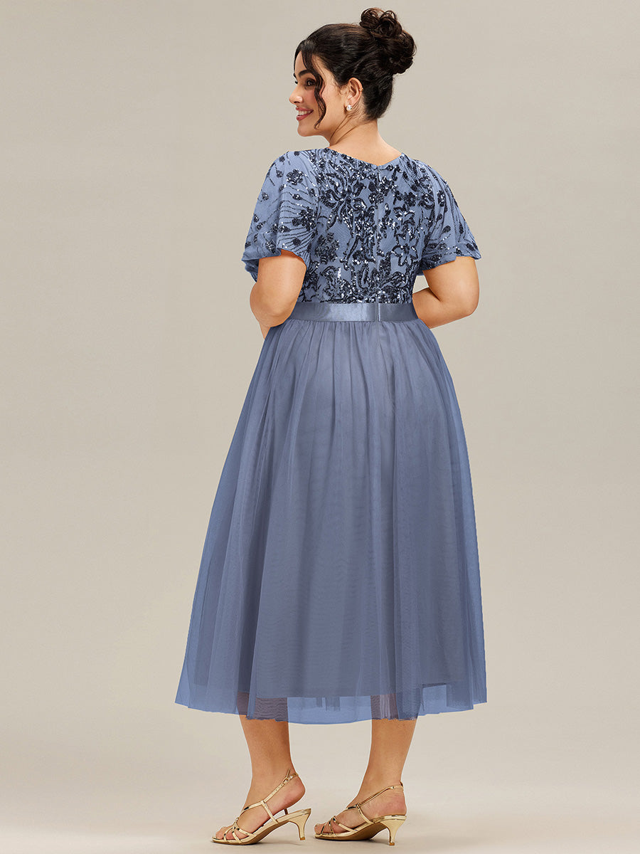 Robe midi chic à volants et sequins décolleté #Couleur_Marine Fume