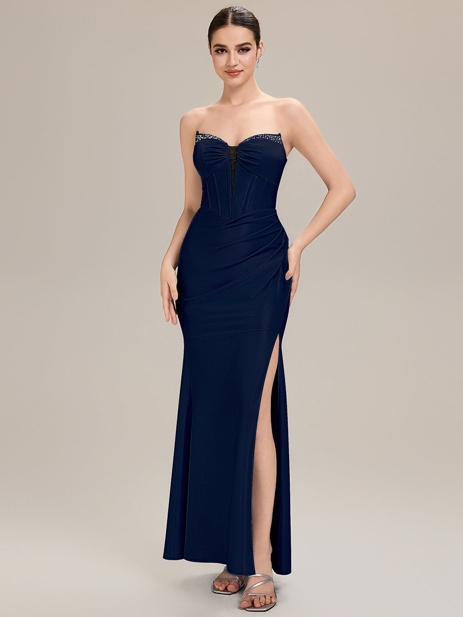 Robe de soirée chic sans bretelles sans manches longueur sol en forme de sirène avec corset et détail à nouer devant #Couleur_Bleu Marine