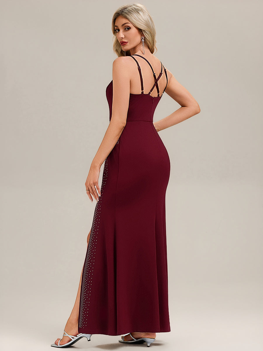 Robe longue sans manches à encolure en U avec fente haute sur la cuisse et design dos nu Robe de soirée chic #Couleur_Bordeaux
