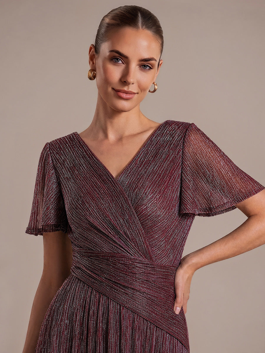 robe maxi ¨¤ manches courtes en pliss¨¦ avec un d¨¦collet¨¦ en V et un ourlet ¨¤ volants avec fermeture ¨¦clair au dos #Couleur_Brun Acajou