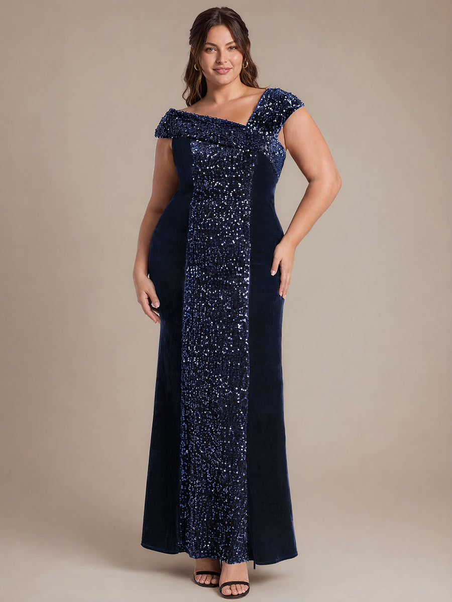 Robe moulante asymétrique sans manches en sequins maxi #Couleur_Bleu Marine
