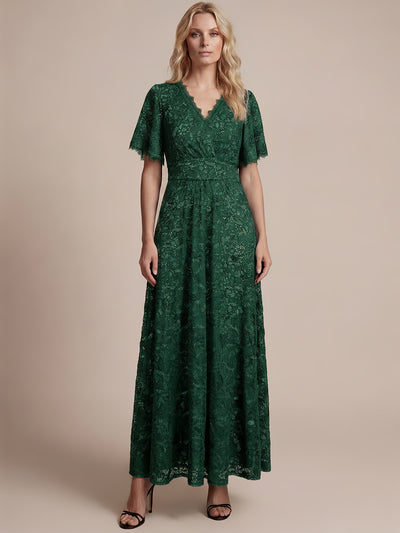 Robe longue à volants en dentelle à manches courtes A ligne