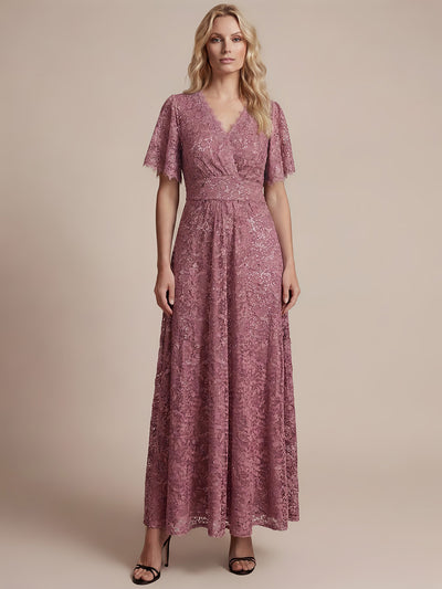 Robe longue à volants en dentelle à manches courtes A ligne